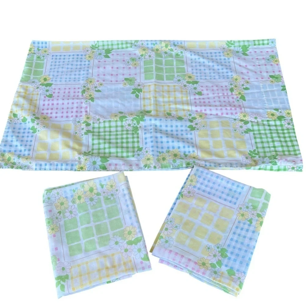 VTG Cannon Monticello Floral Patchwork Gingham 3-Piece Pillowcase Set 70s Cutter